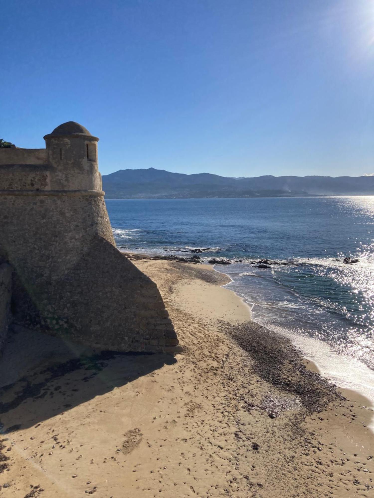 Studio Spacieux Tout Confort Cite Imperiale Ajaccio  Zewnętrze zdjęcie