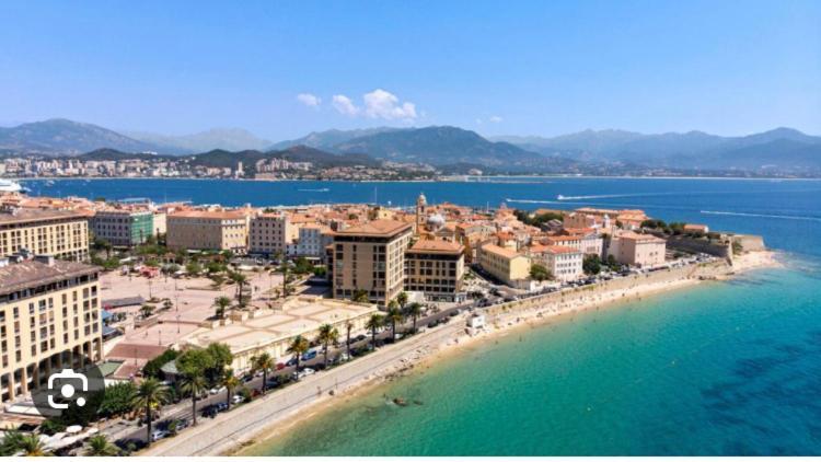 Studio Spacieux Tout Confort Cite Imperiale Ajaccio  Zewnętrze zdjęcie
